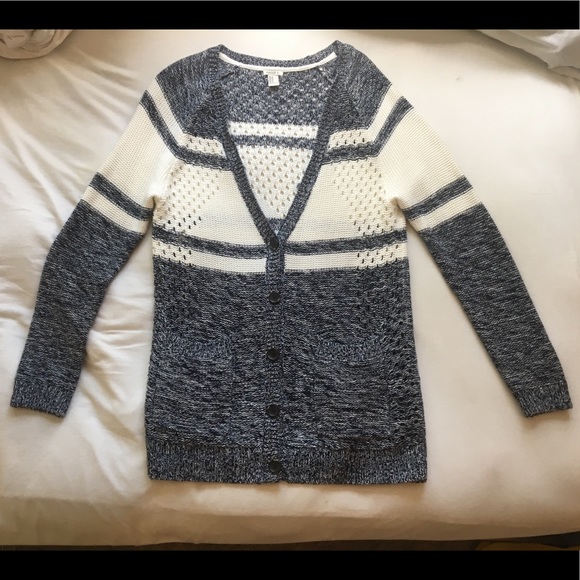 Navy and white crocheted sweater! - Picture 1 of 8
